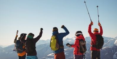 Jaki prezent dla narciarza wybrać? TOP 5 pomysłów na prezent dla narciarza