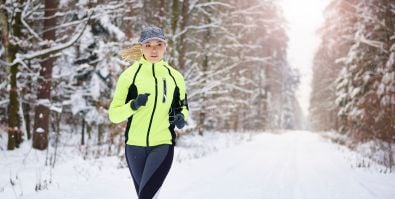 Bielizna termiczna a termoaktywna – czym się różni bielizna termoaktywna od termicznej?