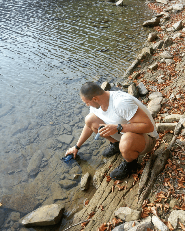 Test butelki z filtrem Lifestraw Go w wodzie z Soliny